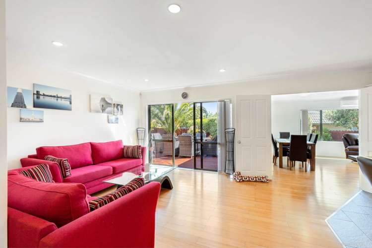 25 Trossach Place Wattle Downs_12