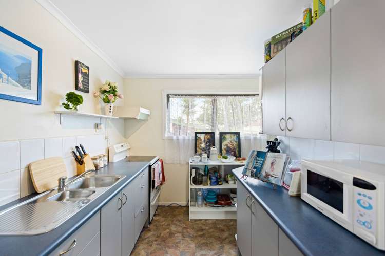 23 Melandra Road Stanmore Bay_4