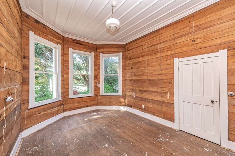 261 Somme Parade Aramoho_6