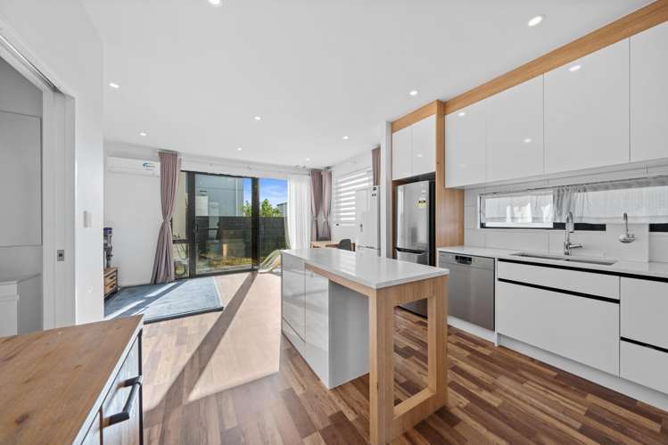 30 Tihema Lane Westgate_2