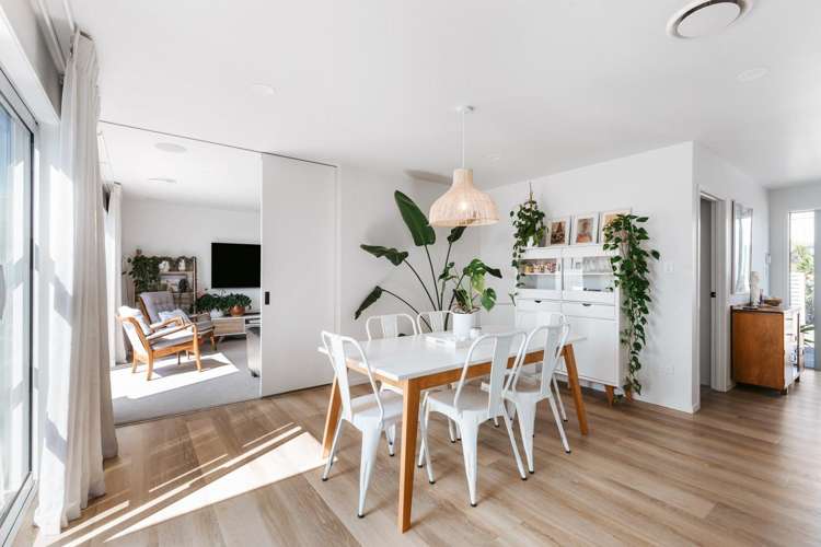 60 Pacific Parade Coastlands_6