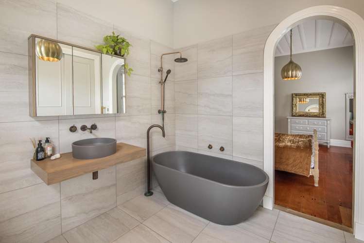 15 Jubilee Avenue Devonport_18