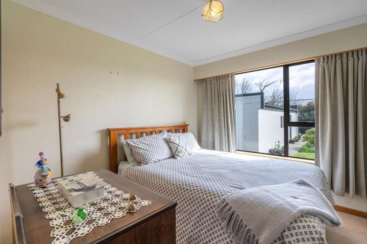 144 Derwent Crescent Glengarry_6