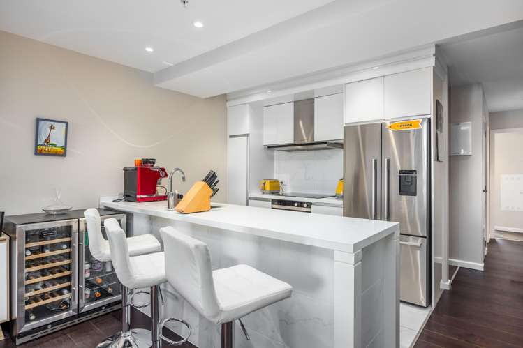 1017/41 Beach Road Auckland Central_8