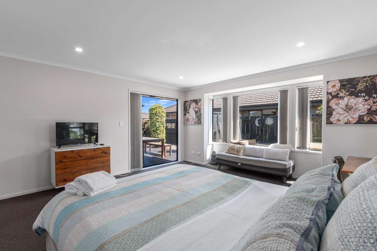 164 Doncaster Drive_3
