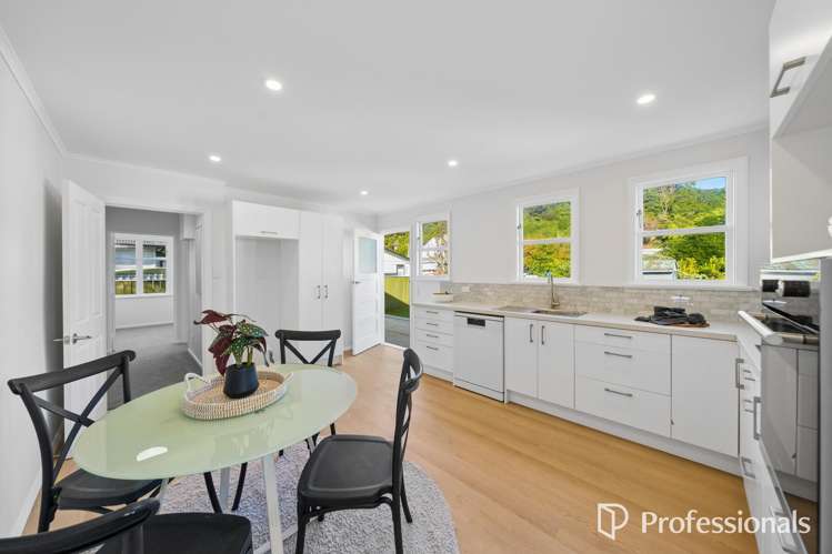 88 Waddington Drive Naenae_4