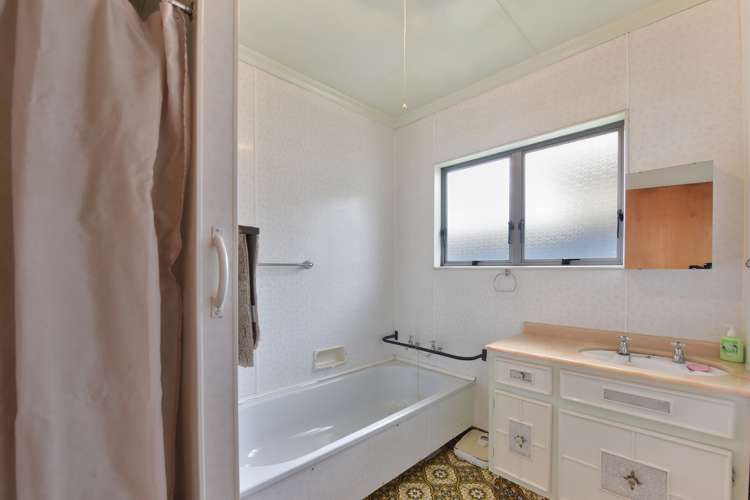 6 Courtney Street Motueka_13