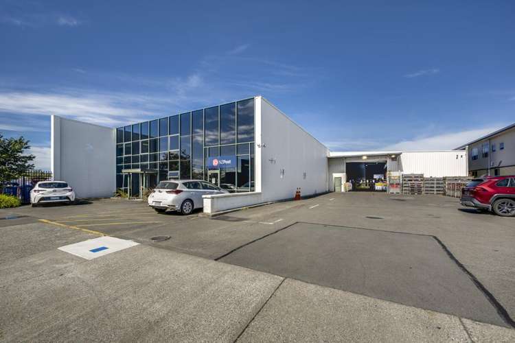 309 Avenue Road East_0