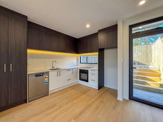 13c Molley Green Place 10044_4