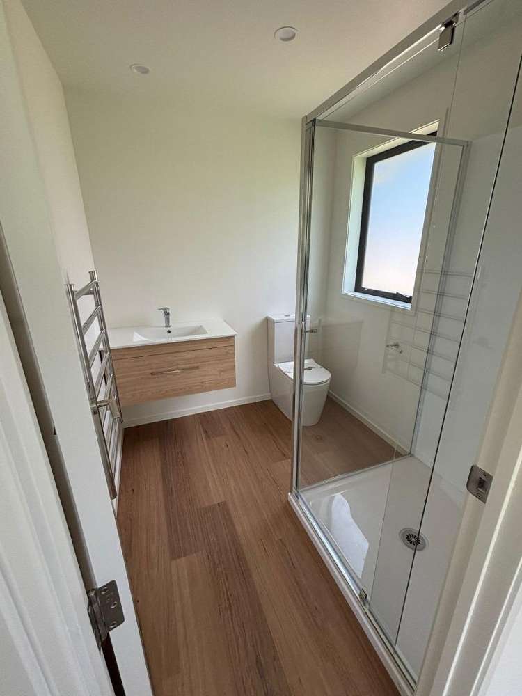 241 Adler Drive 1115_12