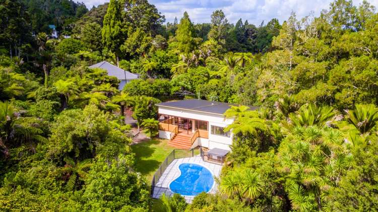 69 Waima Crescent Titirangi_16