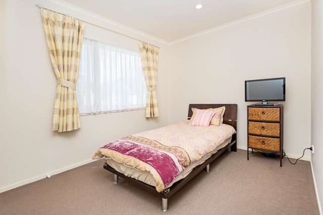 3 Karson Place Flat Bush_4
