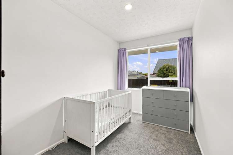 2/6 Takapu Place Bromley_10