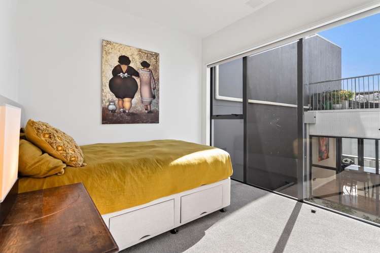 84 Fisher-Point Drive Auckland Central_15