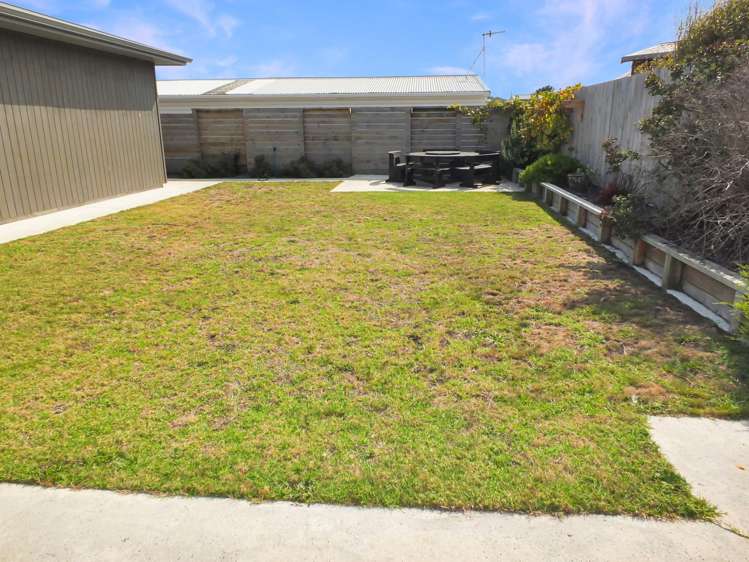 12 Hart Street Foxton Beach_25