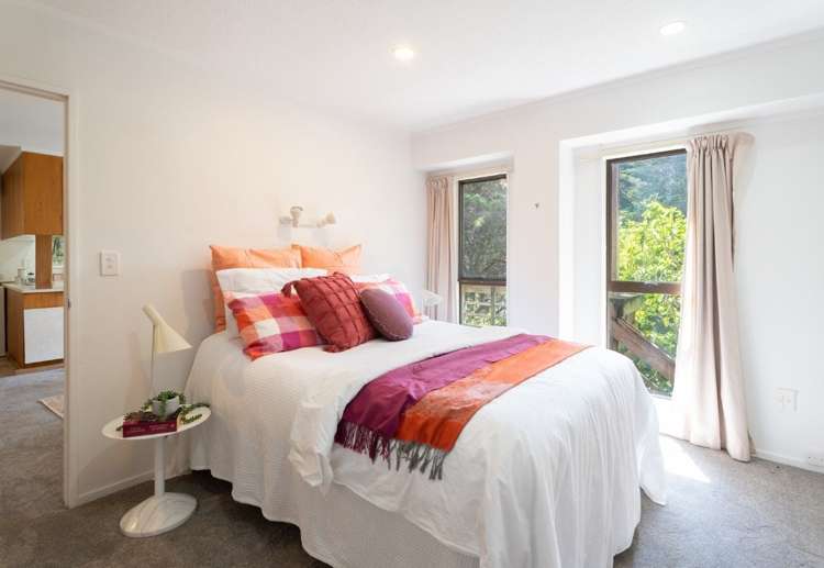 18 Roys Road Plimmerton_2