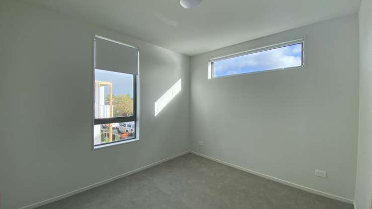 2/2 Moor Avenue 1801_5