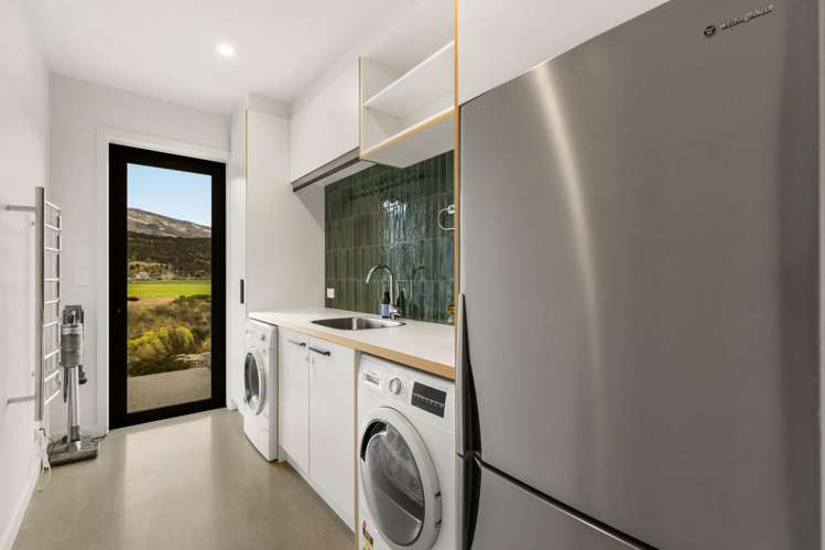 1322 Luggate Tarras Road Cromwell_24