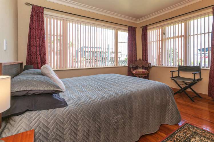 18 Tatahi Street Te Puru_13