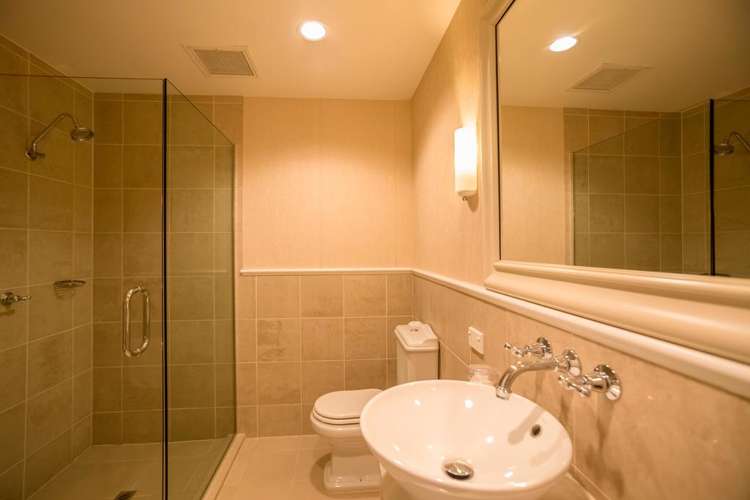 3/70 Lake Esplanade Queenstown_15