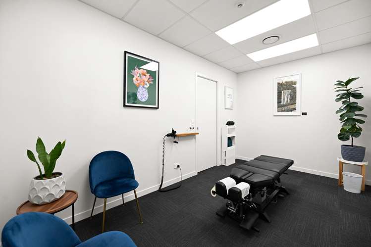 87 Church Road Pukete_5