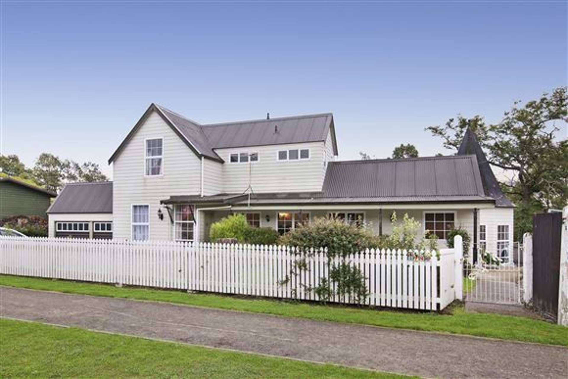 1740 Cust Road Cust_0