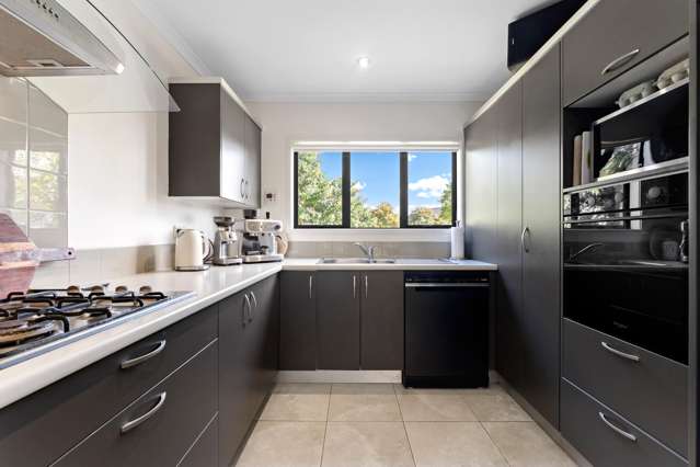 10 Vicente Place Oteha_2