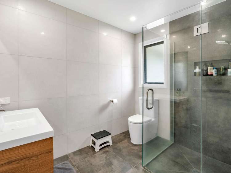 44 Freedom Drive Kelvin Grove_13