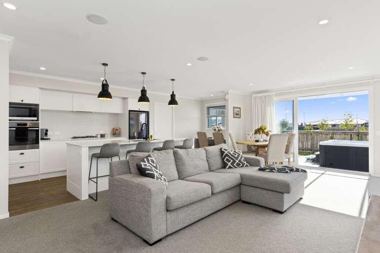 19 Parkside Mews Papamoa_2