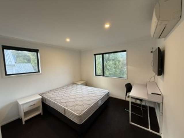 MODERN FURNISHED ENSUITED ROOM â AFFORDABLE CITY LIVING