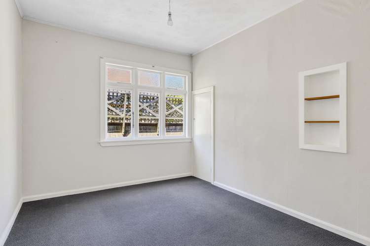 35 Murphy Street Toi Toi_9