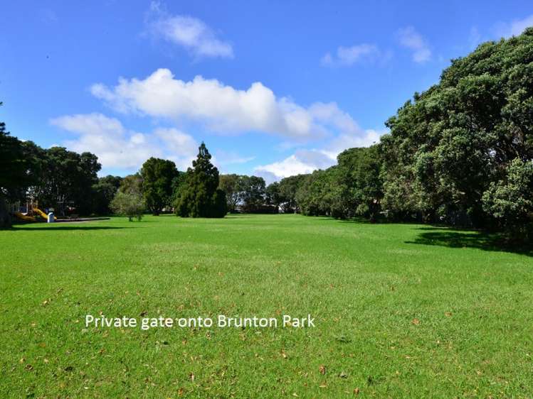 2/179 Centreway Road Orewa_18