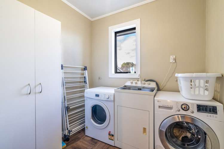 69 Stobo Street Grasmere_10