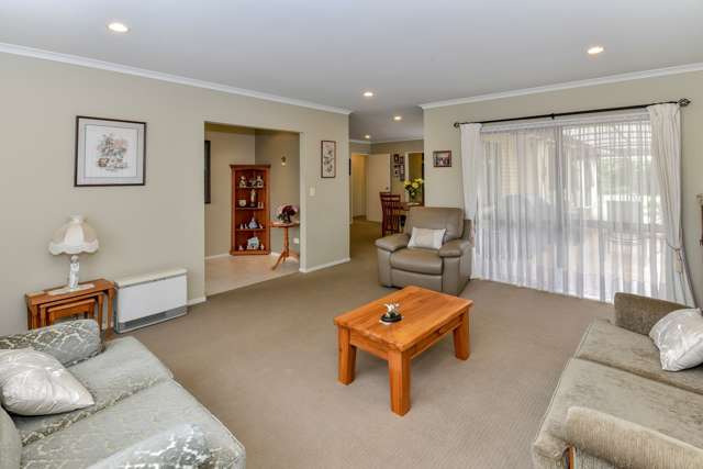 225 Carnoustie Drive Wattle Downs_4