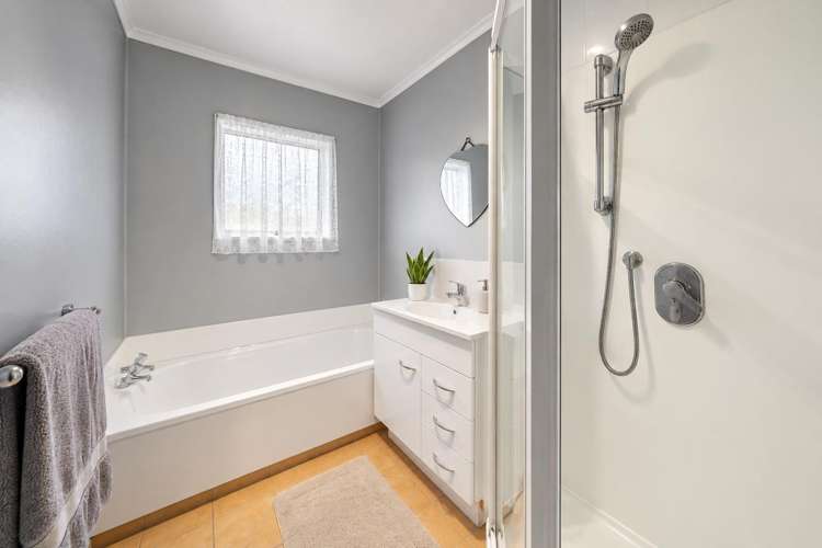 19 Wallace Road Ranui_13