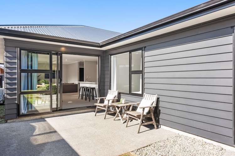 7 Te Awa Rere Grove Stokes Valley_18