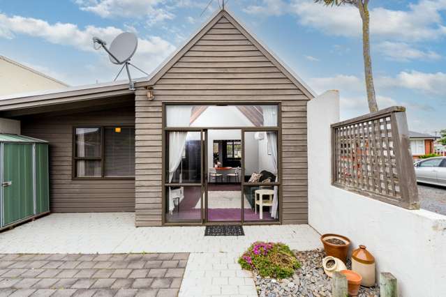 Easy living in a convenient South Dunedin location