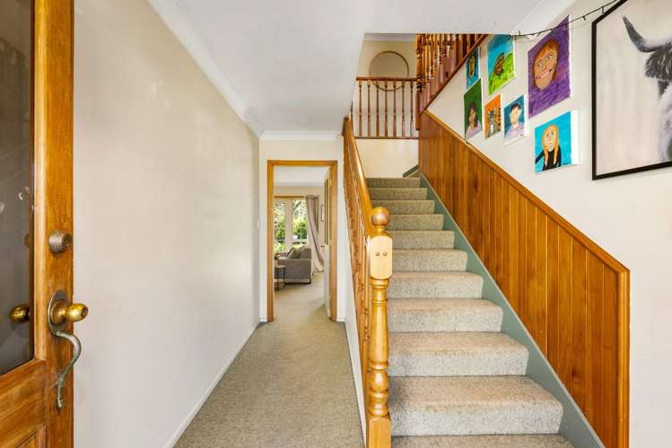 215 Riverbend Road Meeanee_15