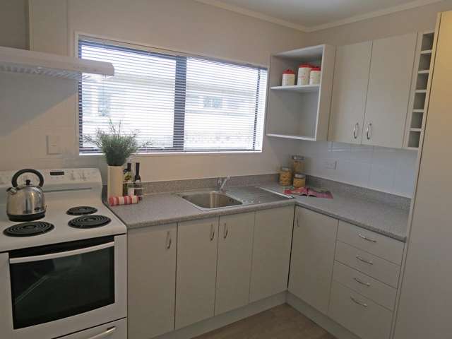 2/75 Willis Road Papakura_3