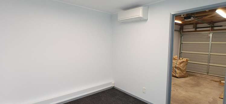37 Taharoto Road Takapuna_17