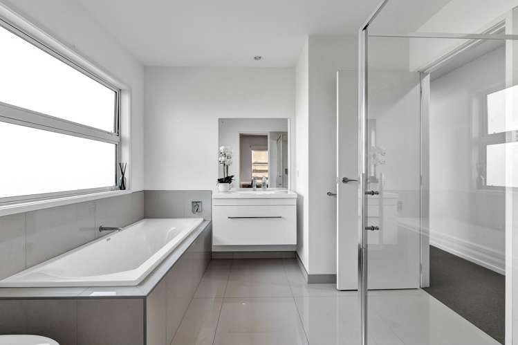 16 Egmont Street Patea_20