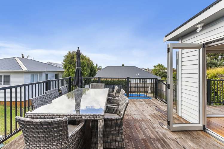 101 Huia Road Point Chevalier Auckland City Houses for Sale One