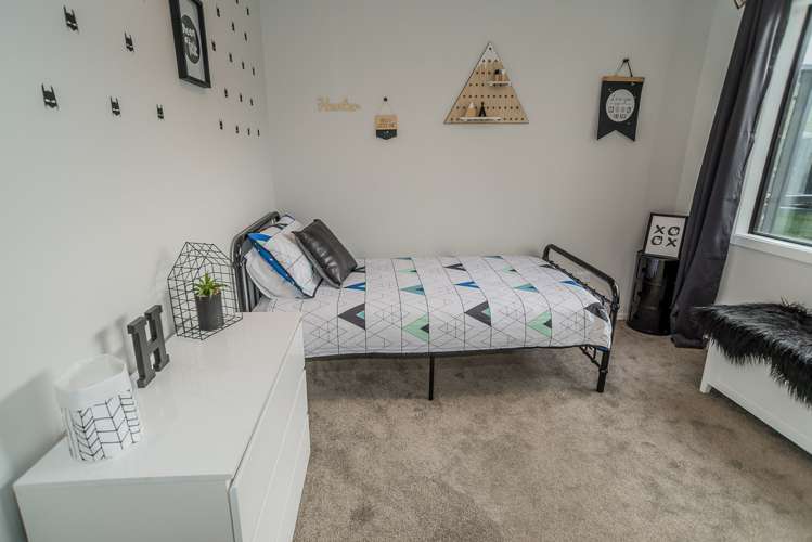 24 Pines Road Alexandra_14