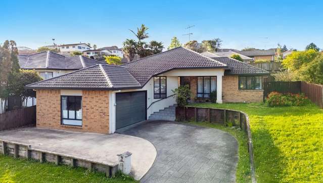 Spacious Split-Level Family Friendly Home!