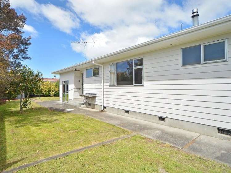 22 Bledisloe Street Solway_9