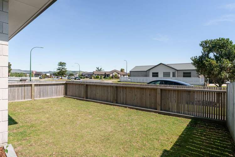 11 Livingstone Drive Papamoa_33