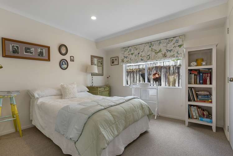 56 Nicholas Road Somerville_16