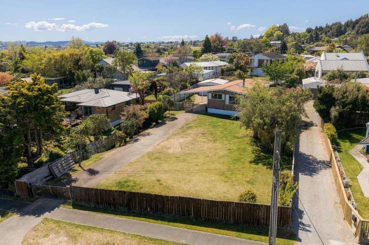 14 Titoki Avenue Waipahihi_23