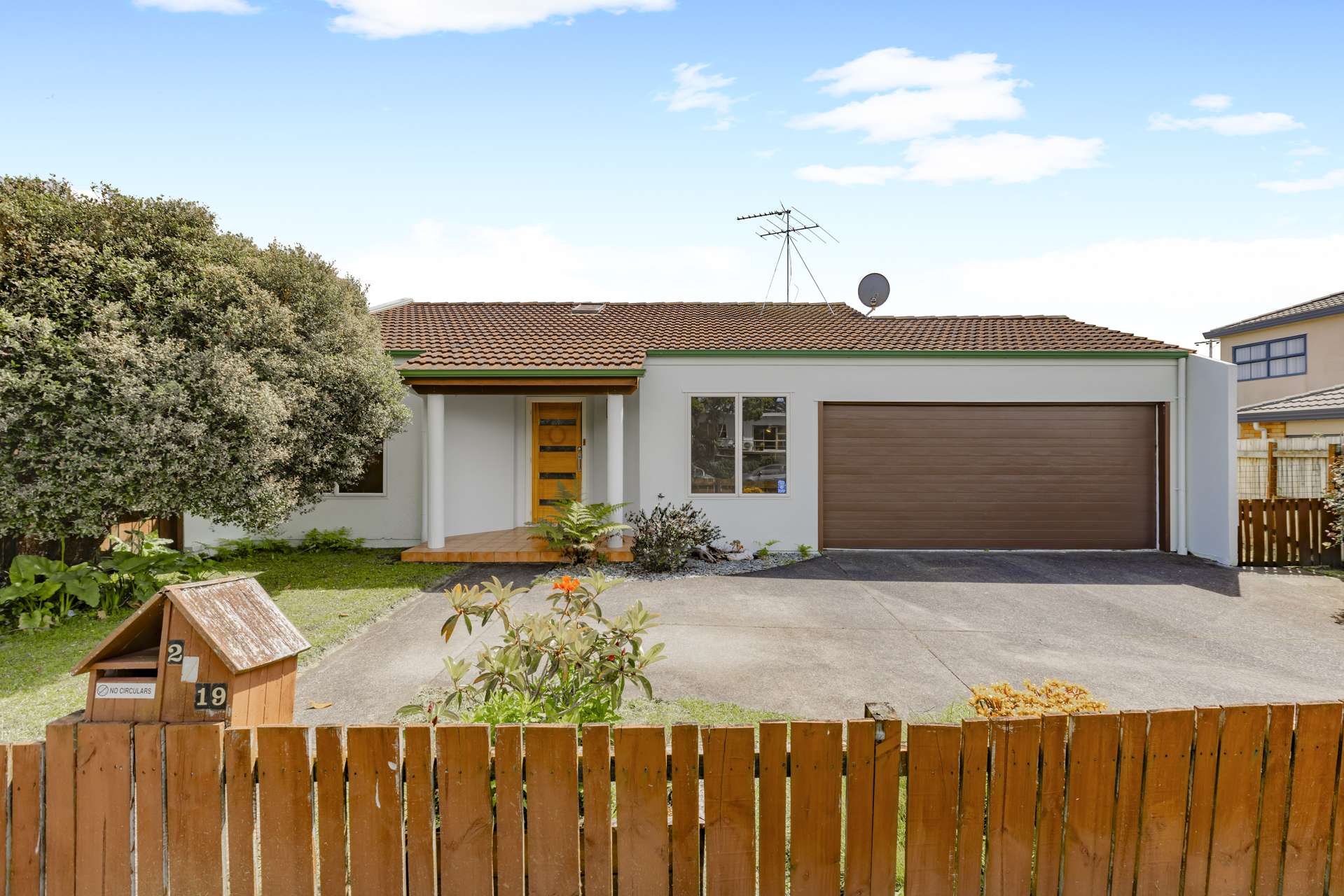 2/19 Riverview Road Panmure_0