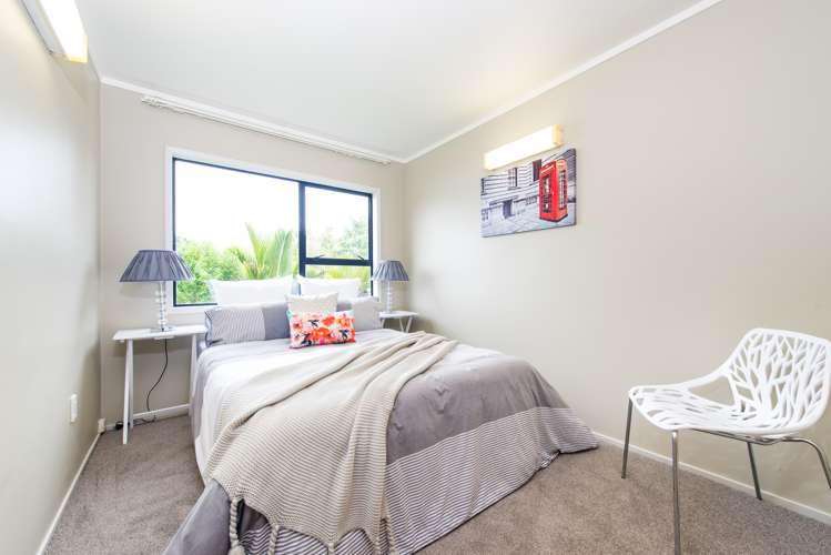 220 Solar Road Glen Eden_10